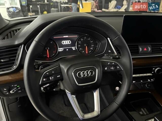 Білий Ауді Ку 5, об'ємом двигуна 2 л та пробігом 22 тис. км за 46500 $, фото 11 на Automoto.ua