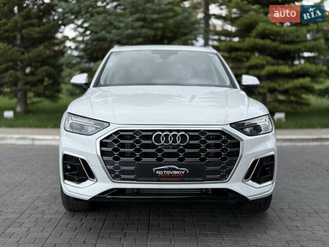 Ауди Ку 5 2023 в Одессе на Automoto.ua Белый Ауди Ку 5, объемом двигателя 1.98 л и пробегом 36 тыс. км за 38000 $, фото 6 на Automoto.ua