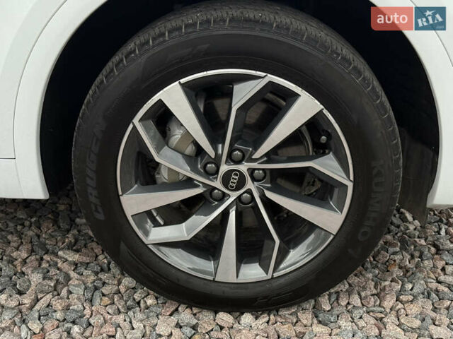 Білий Ауді Ку 5, об'ємом двигуна 1.98 л та пробігом 18 тис. км за 39500 $, фото 14 на Automoto.ua