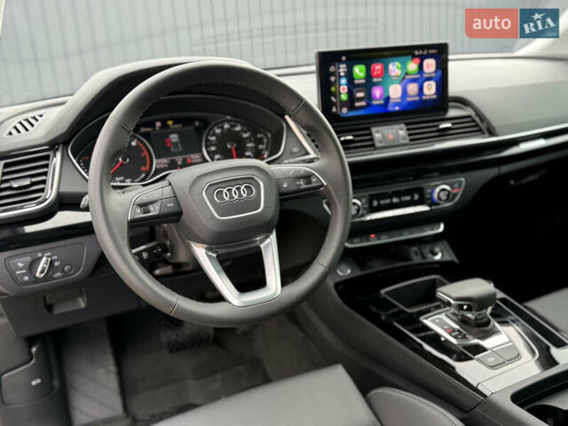 Белый Ауди Ку 5, объемом двигателя 1.98 л и пробегом 17 тыс. км за 37900 $, фото 53 на Automoto.ua