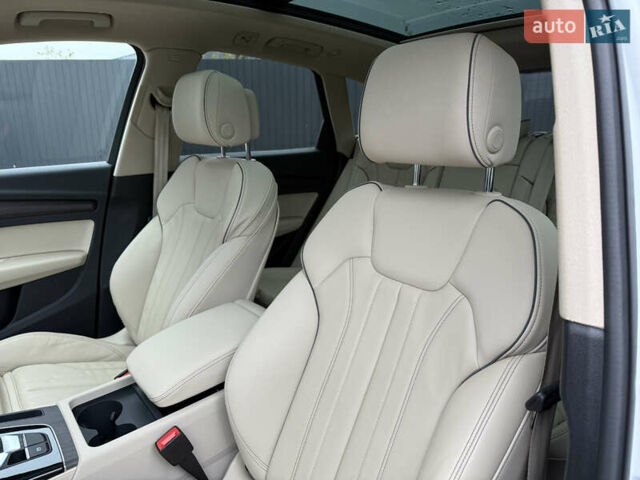 Белый Ауди Ку 5, объемом двигателя 1.98 л и пробегом 21 тыс. км за 38900 $, фото 51 на Automoto.ua