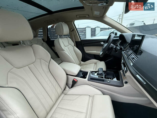 Белый Ауди Ку 5, объемом двигателя 1.98 л и пробегом 21 тыс. км за 38900 $, фото 69 на Automoto.ua