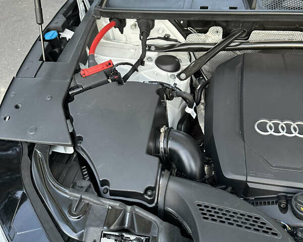 Білий Ауді Ку 5, об'ємом двигуна 1.98 л та пробігом 22 тис. км за 41777 $, фото 32 на Automoto.ua