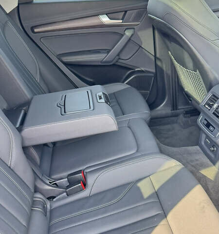 Белый Ауди Ку 5, объемом двигателя 1.98 л и пробегом 7 тыс. км за 39500 $, фото 13 на Automoto.ua