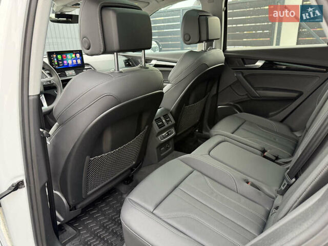 Белый Ауди Ку 5, объемом двигателя 1.98 л и пробегом 17 тыс. км за 37900 $, фото 50 на Automoto.ua