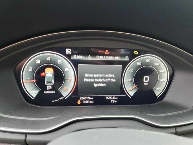 Білий Ауді Ку 5, об'ємом двигуна 2 л та пробігом 26 тис. км за 18500 $, фото 8 на Automoto.ua