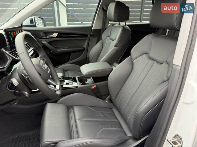 Белый Ауди Ку 5, объемом двигателя 1.98 л и пробегом 17 тыс. км за 37900 $, фото 45 на Automoto.ua