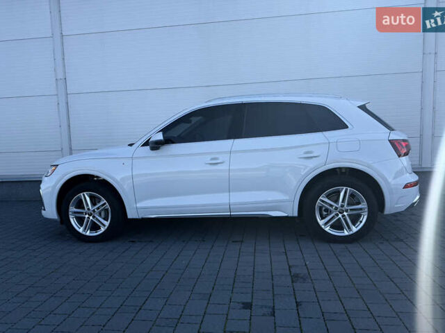 Білий Ауді Ку 5, об'ємом двигуна 1.98 л та пробігом 20 тис. км за 56900 $, фото 12 на Automoto.ua