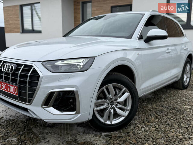 Белый Ауди Ку 5, объемом двигателя 1.98 л и пробегом 17 тыс. км за 37900 $, фото 4 на Automoto.ua