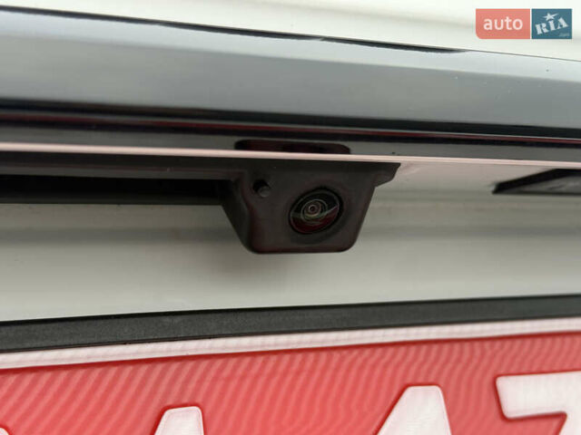 Белый Ауди Ку 5, объемом двигателя 1.98 л и пробегом 4 тыс. км за 38700 $, фото 49 на Automoto.ua