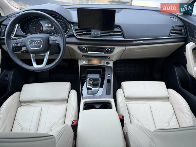 Белый Ауди Ку 5, объемом двигателя 1.98 л и пробегом 21 тыс. км за 38900 $, фото 73 на Automoto.ua