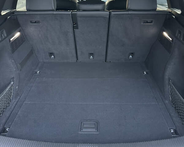 Білий Ауді Ку 5, об'ємом двигуна 1.98 л та пробігом 22 тис. км за 41777 $, фото 26 на Automoto.ua