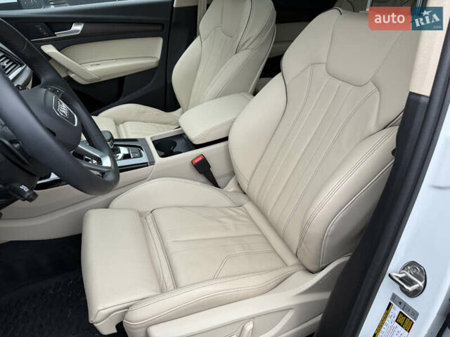 Белый Ауди Ку 5, объемом двигателя 1.98 л и пробегом 21 тыс. км за 38900 $, фото 50 на Automoto.ua