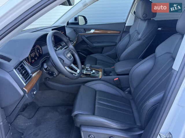 Білий Ауді Ку 5, об'ємом двигуна 1.98 л та пробігом 20 тис. км за 56900 $, фото 29 на Automoto.ua