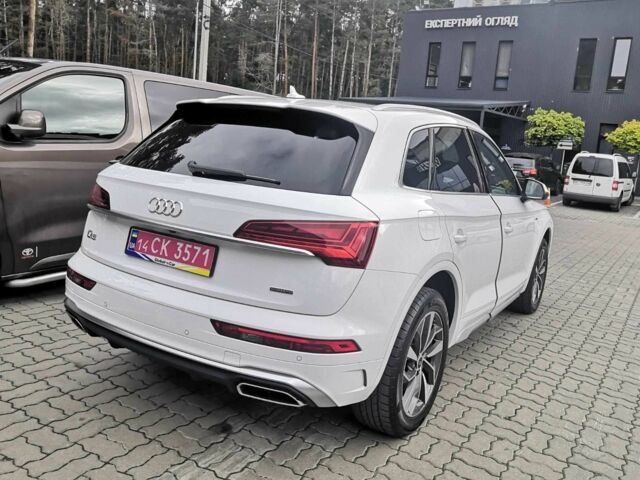 Белый Ауди Ку 5, объемом двигателя 2 л и пробегом 63 тыс. км за 1066 $, фото 5 на Automoto.ua
