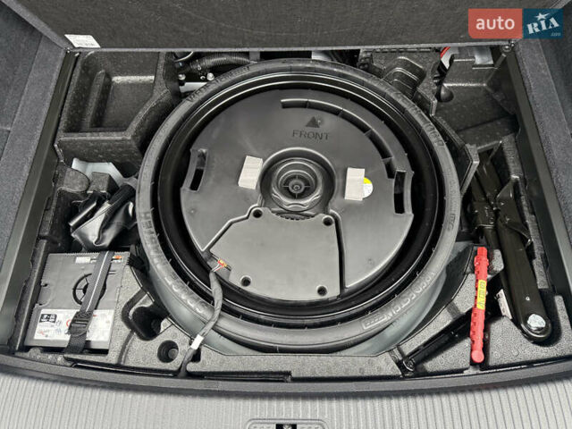 Белый Ауди Ку 5, объемом двигателя 1.98 л и пробегом 4 тыс. км за 38700 $, фото 42 на Automoto.ua