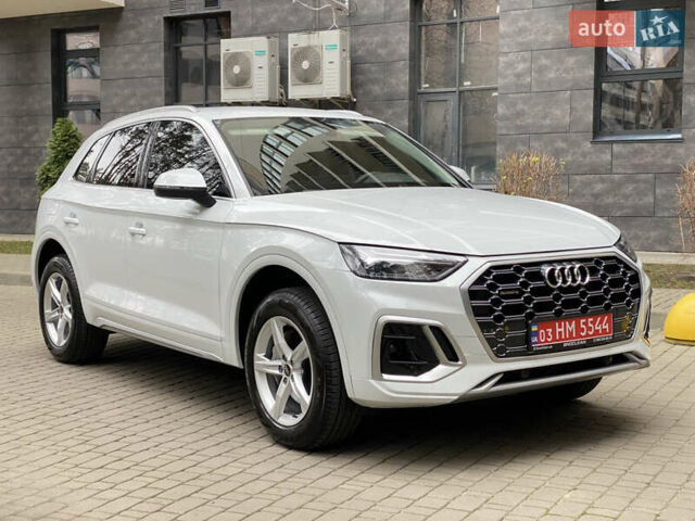 Белый Ауди Ку 5, объемом двигателя 2 л и пробегом 4 тыс. км за 34700 $, фото 6 на Automoto.ua