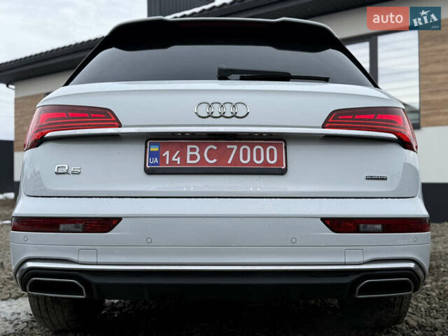 Белый Ауди Ку 5, объемом двигателя 1.98 л и пробегом 17 тыс. км за 37900 $, фото 32 на Automoto.ua