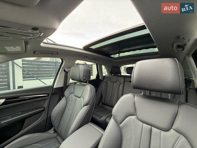 Белый Ауди Ку 5, объемом двигателя 1.98 л и пробегом 17 тыс. км за 37900 $, фото 68 на Automoto.ua