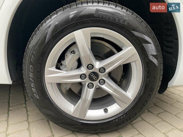 Белый Ауди Ку 5, объемом двигателя 2 л и пробегом 4 тыс. км за 34700 $, фото 12 на Automoto.ua