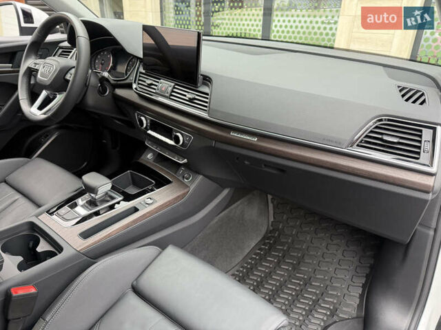 Белый Ауди Ку 5, объемом двигателя 1.98 л и пробегом 4 тыс. км за 38700 $, фото 11 на Automoto.ua