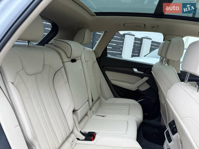 Белый Ауди Ку 5, объемом двигателя 1.98 л и пробегом 21 тыс. км за 38900 $, фото 64 на Automoto.ua