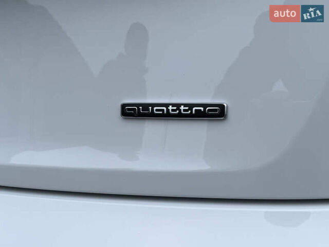 Белый Ауди Ку 5, объемом двигателя 1.98 л и пробегом 4 тыс. км за 38700 $, фото 47 на Automoto.ua