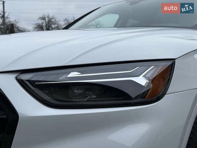 Белый Ауди Ку 5, объемом двигателя 1.98 л и пробегом 4 тыс. км за 38700 $, фото 45 на Automoto.ua