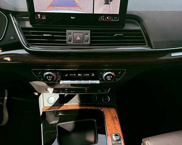 Білий Ауді Ку 5, об'ємом двигуна 1.98 л та пробігом 20 тис. км за 56900 $, фото 33 на Automoto.ua