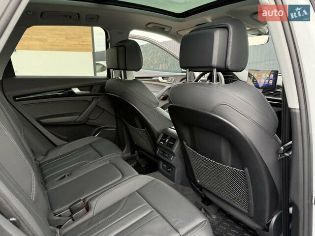 Белый Ауди Ку 5, объемом двигателя 1.98 л и пробегом 17 тыс. км за 37900 $, фото 57 на Automoto.ua