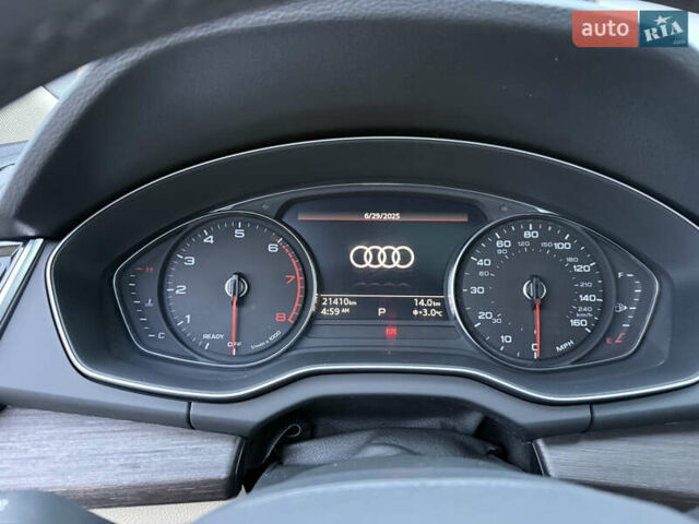 Белый Ауди Ку 5, объемом двигателя 1.98 л и пробегом 21 тыс. км за 38900 $, фото 78 на Automoto.ua