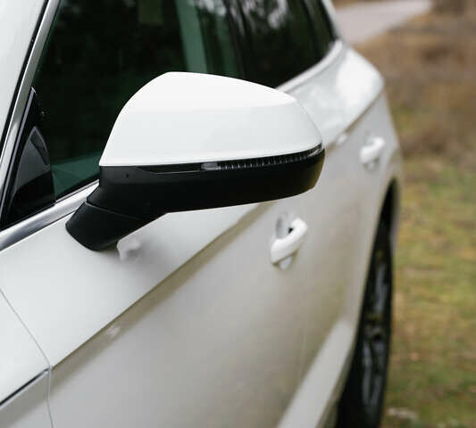 Белый Ауди Ку 5, объемом двигателя 1.98 л и пробегом 2 тыс. км за 42000 $, фото 8 на Automoto.ua