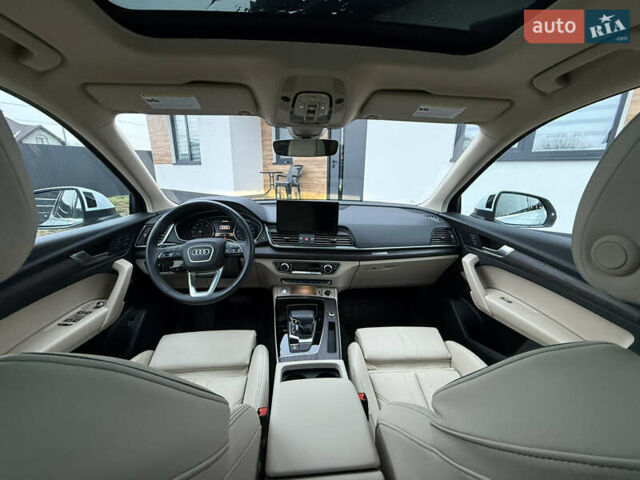 Белый Ауди Ку 5, объемом двигателя 1.98 л и пробегом 21 тыс. км за 38900 $, фото 87 на Automoto.ua