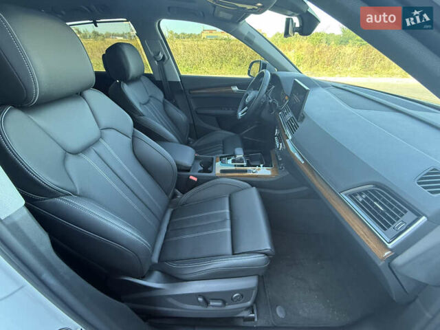 Білий Ауді Ку 5, об'ємом двигуна 1.98 л та пробігом 20 тис. км за 56900 $, фото 25 на Automoto.ua