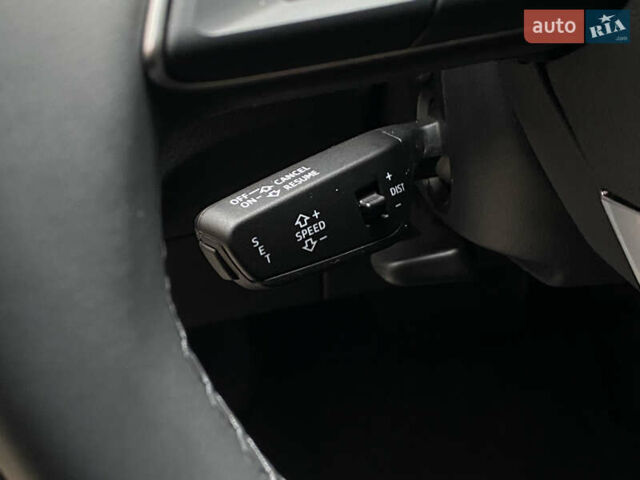 Белый Ауди Ку 5, объемом двигателя 2 л и пробегом 4 тыс. км за 34700 $, фото 23 на Automoto.ua