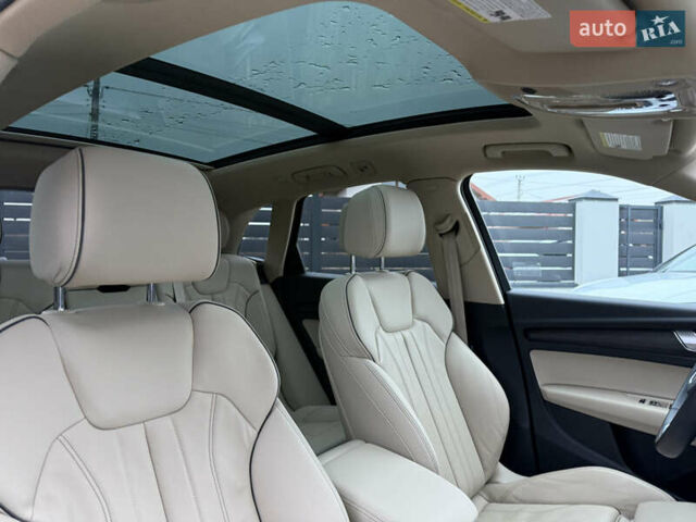 Белый Ауди Ку 5, объемом двигателя 1.98 л и пробегом 21 тыс. км за 38900 $, фото 72 на Automoto.ua