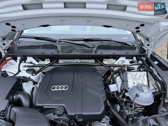 Белый Ауди Ку 5, объемом двигателя 1.98 л и пробегом 21 тыс. км за 38900 $, фото 99 на Automoto.ua