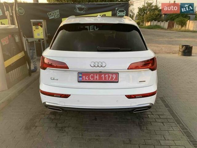 Білий Ауді Ку 5, об'ємом двигуна 1.98 л та пробігом 6 тис. км за 46900 $, фото 6 на Automoto.ua