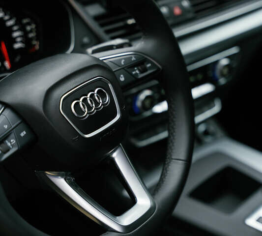 Белый Ауди Ку 5, объемом двигателя 1.98 л и пробегом 2 тыс. км за 42000 $, фото 21 на Automoto.ua