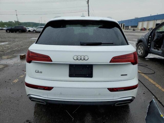 Білий Ауді Ку 5, об'ємом двигуна 2 л та пробігом 26 тис. км за 18500 $, фото 5 на Automoto.ua