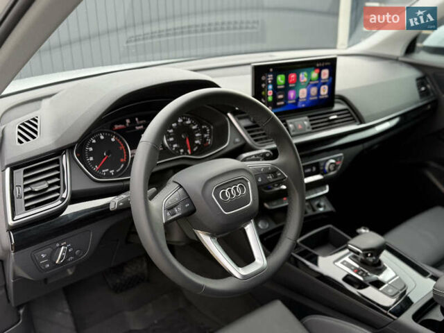 Белый Ауди Ку 5, объемом двигателя 1.98 л и пробегом 17 тыс. км за 37900 $, фото 46 на Automoto.ua