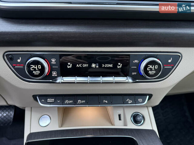 Белый Ауди Ку 5, объемом двигателя 1.98 л и пробегом 21 тыс. км за 38900 $, фото 80 на Automoto.ua