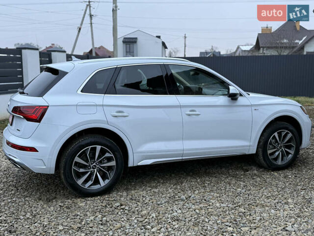 Белый Ауди Ку 5, объемом двигателя 1.98 л и пробегом 21 тыс. км за 38900 $, фото 38 на Automoto.ua