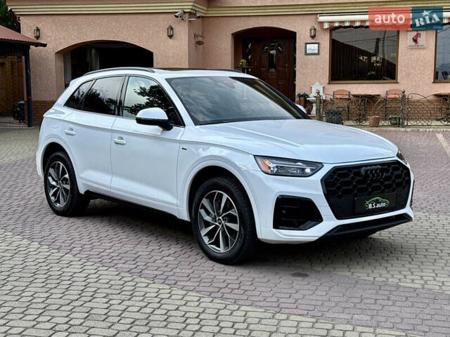 Білий Ауді Ку 5, об'ємом двигуна 2 л та пробігом 5 тис. км за 46500 $, фото 21 на Automoto.ua