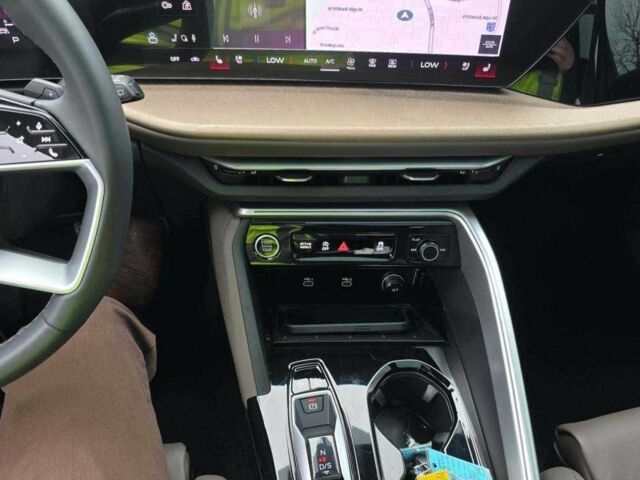 Білий Ауді Ку 5, об'ємом двигуна 0 л та пробігом 2 тис. км за 30500 $, фото 11 на Automoto.ua