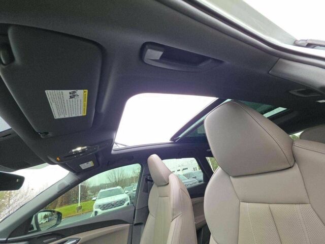 Білий Ауді Ку 5, об'ємом двигуна 0 л та пробігом 2 тис. км за 30500 $, фото 10 на Automoto.ua