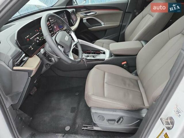 Белый Ауди Ку 5, объемом двигателя 1.98 л и пробегом 1 тыс. км за 23000 $, фото 6 на Automoto.ua