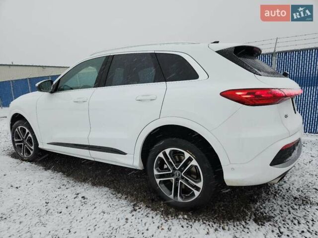 Белый Ауди Ку 5, объемом двигателя 1.98 л и пробегом 1 тыс. км за 23000 $, фото 1 на Automoto.ua