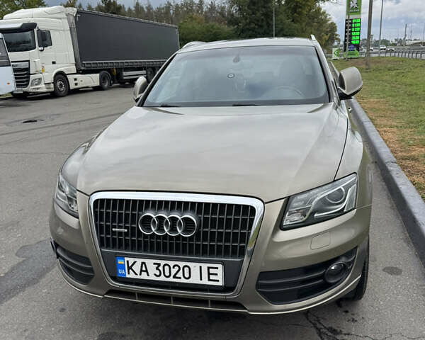 Бежевый Ауди Ку 5, объемом двигателя 1.98 л и пробегом 265 тыс. км за 11500 $, фото 6 на Automoto.ua