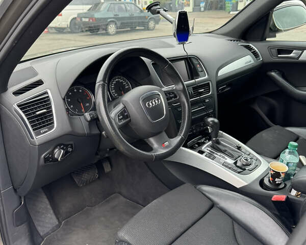 Бежевый Ауди Ку 5, объемом двигателя 1.98 л и пробегом 265 тыс. км за 11500 $, фото 9 на Automoto.ua